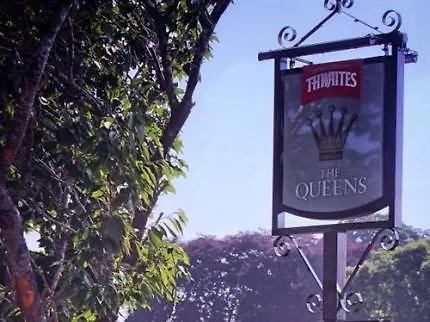 The Queens Arms *